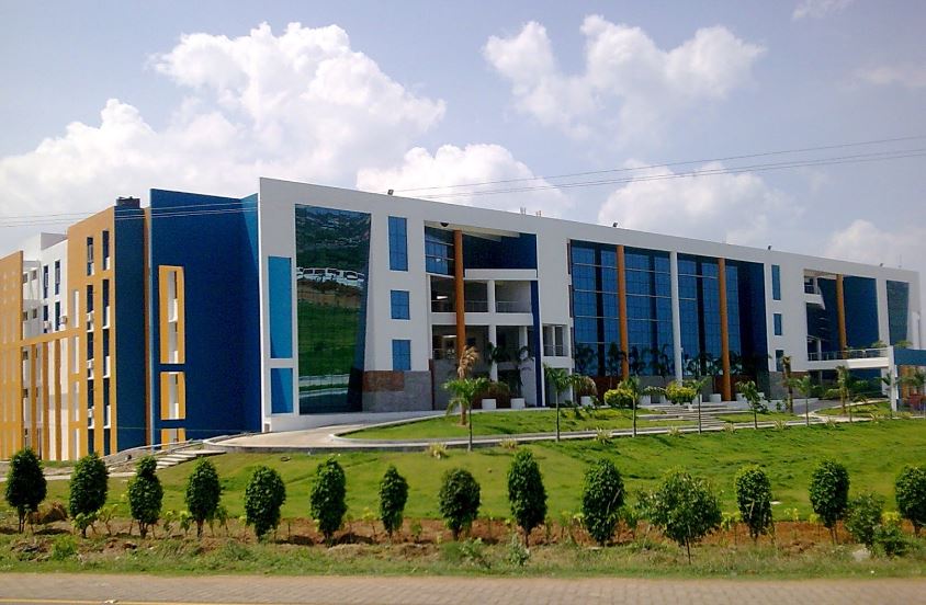 dhanalakshmi-srinivasan-college-of-engineering-and-technology---kanchipuram-kancheepuram